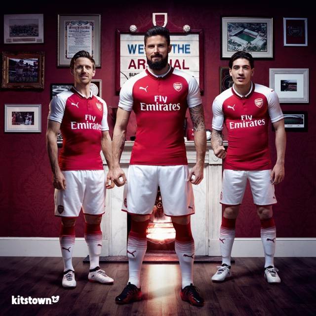 吉尔摩社媒晒照：手术成功，康复之路开始（吉尔摩社媒晒照报平安：手术顺利，康复启程）