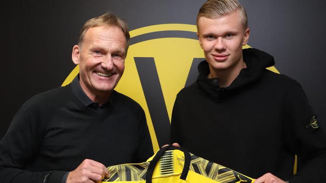 2-0，4-3！欧联杯之王神了，英超140亿对决战老东家，赢球=搅乱争冠格局（2-0到4-3！欧联杯之王炸裂，英超140亿豪门再战旧主，赢球就搅乱争冠格局）