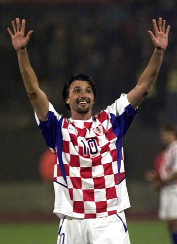 米体：莫拉塔妻子被发现已不再佩戴婚戒，二人感情陷入危机（米体称：莫拉塔妻子被拍未戴婚戒，两人关系疑现危机）