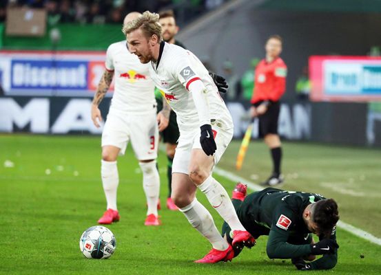 很意外！2025赛季中超获利和吃亏榜单出炉，这支球队竟然吃亏最多（2025赛季中超盈亏榜公布：最亏球队出乎意料）