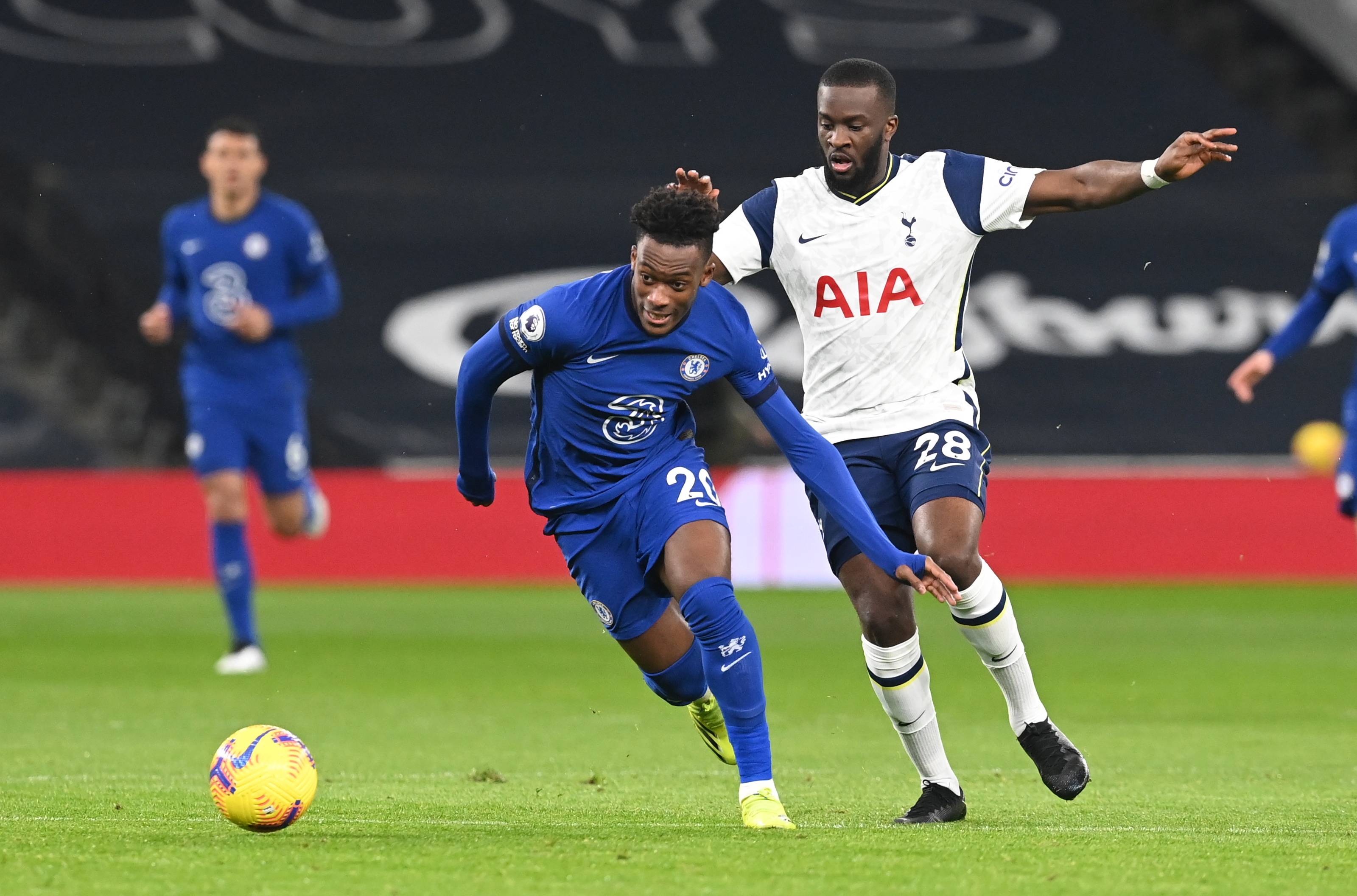 尤文客场3-2博德闪耀，乔纳森-戴维绝杀，奥蓬达、麦肯尼建功（尤文客场3-2险胜博德，乔纳森-戴维读秒绝杀，奥蓬达、麦肯尼建功）