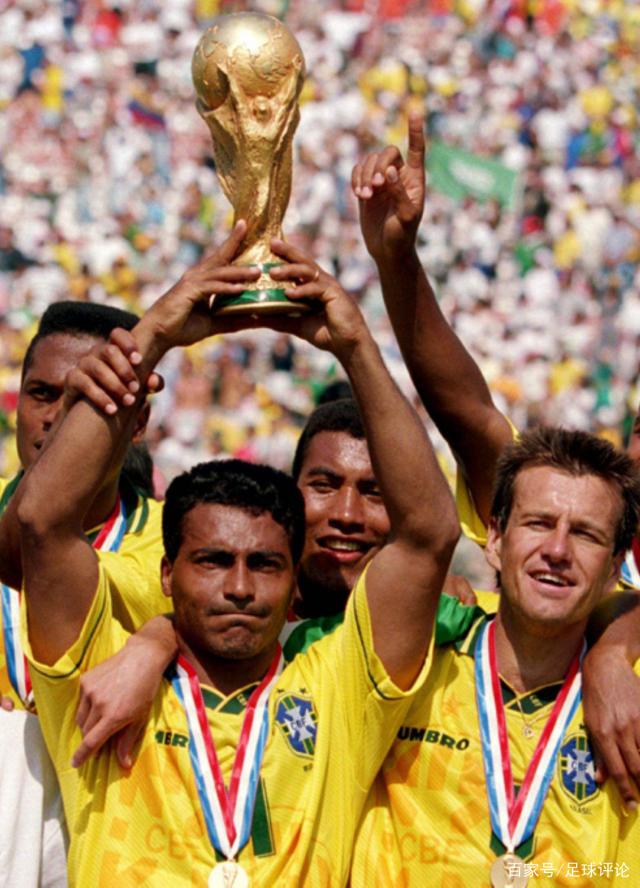 麦凯恩：詹姆斯8分是在多伦多打的，所以他的纪录在美国仍有效（麦凯恩称詹姆斯8分发生在多伦多，其纪录在美国仍然有效）