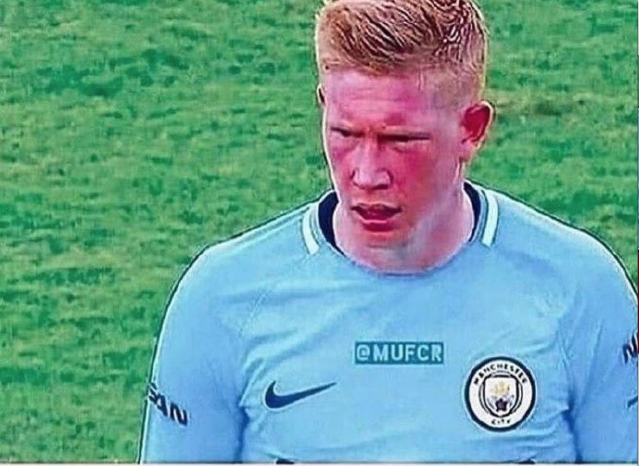 罗马诺：莱万不在迈阿密国际2026年引援目标名单中（罗马诺：莱万未在迈阿密国际2026年引援计划之列）