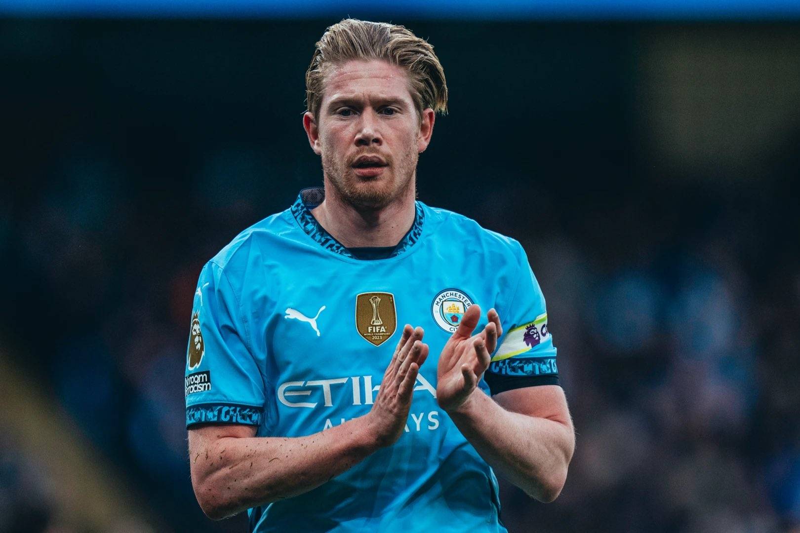 官方：库拉索主帅艾德沃卡特因家庭原因离队，无缘对阵牙买加（官方通报：库拉索主帅艾德沃卡特因家庭事务离队，缺席对牙买加一战）