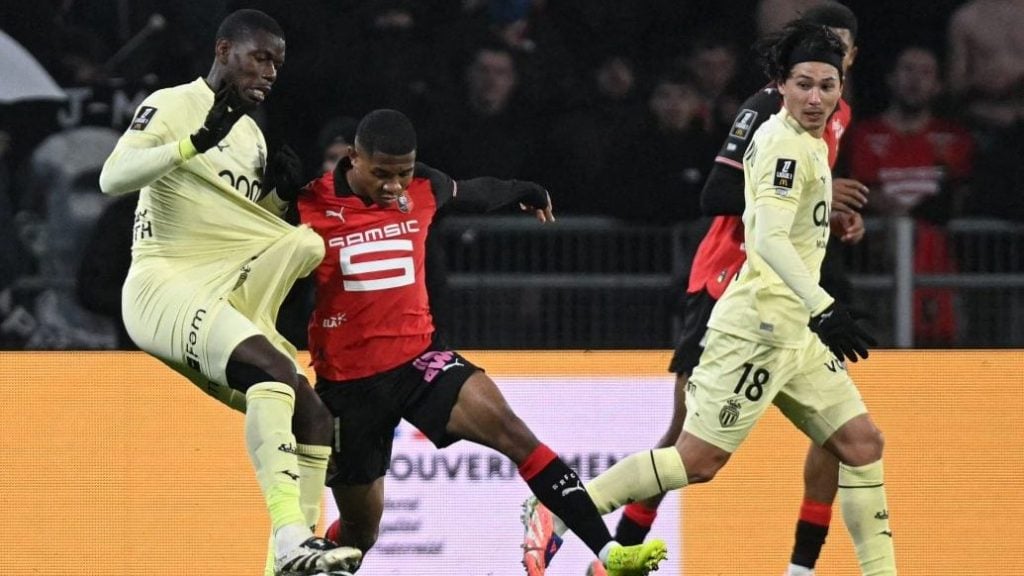 NBA战报：约翰逊29分12板12助，老鹰130-123击败骑士（约翰逊轰29+12+12，老鹰130-123力克骑士）