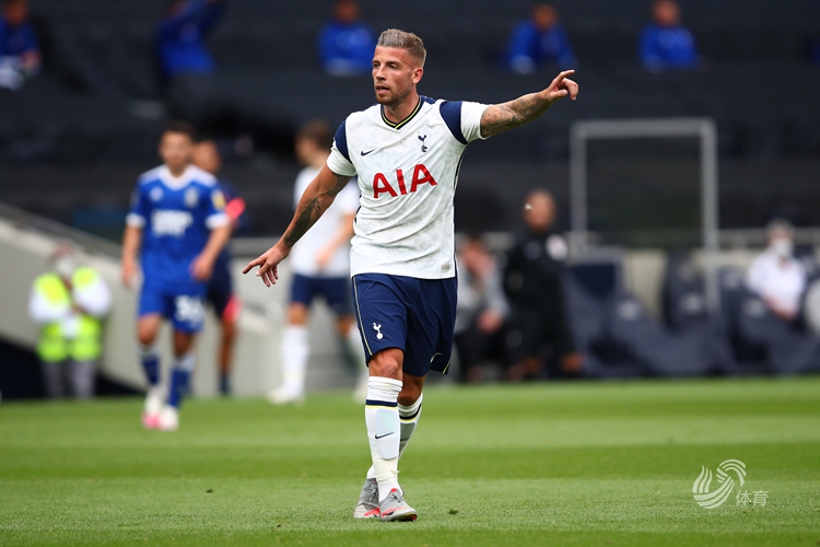 罗马诺：梅西的专访在社媒上获得超1.4亿浏览量，这让我自豪（罗马诺：梅西专访社媒浏览量破1.4亿，我倍感自豪）