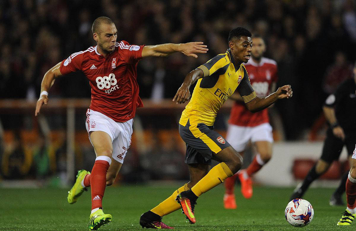 萨里：我们赢米兰是合理的；因西涅就像我儿子，俱乐部会决定（萨里：战胜米兰合情合理；因西涅像我儿子，去留由俱乐部定夺）