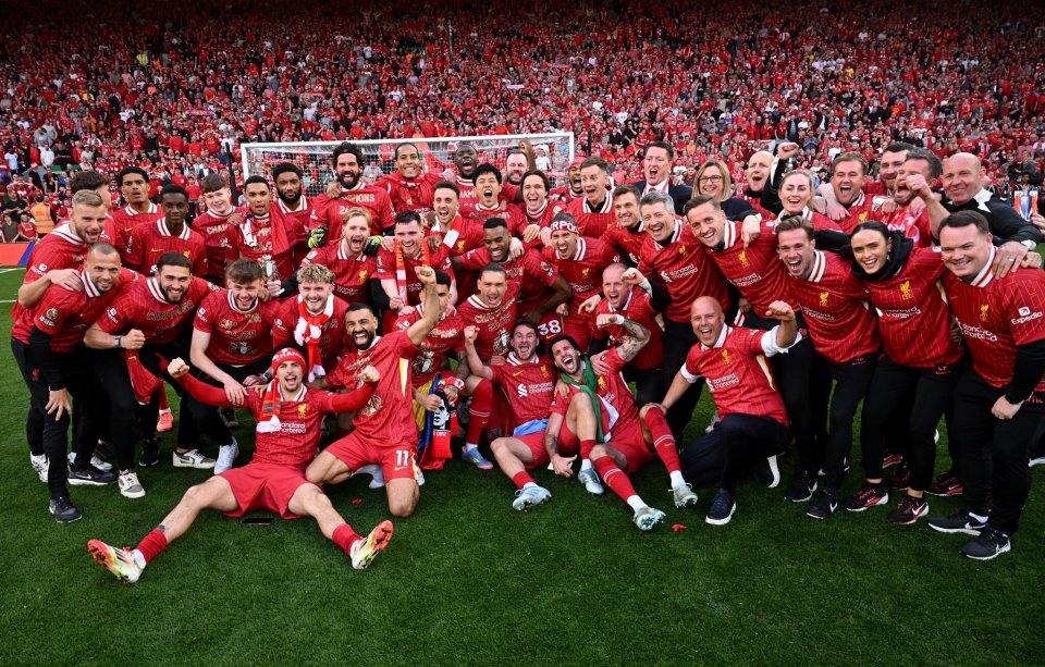 绿帽哥：利物浦关注巴尔科拉，球员与大巴黎续约谈判陷入僵局（利物浦密切关注巴尔科拉，球员与大巴黎续约谈判受阻）