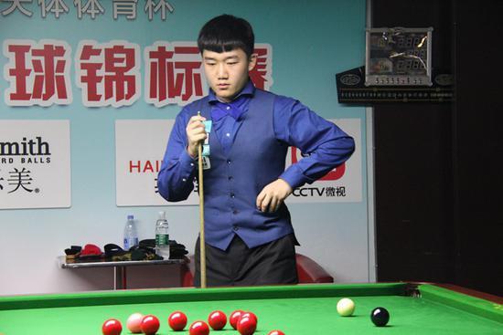 下不少失误 下不少失误